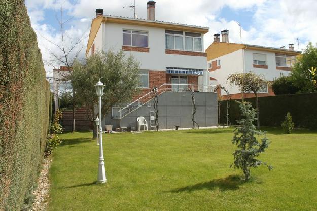 Chalet en Cabrerizos