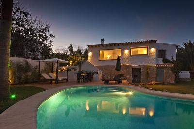 Villa Roman Moraira Sleeps 6 people