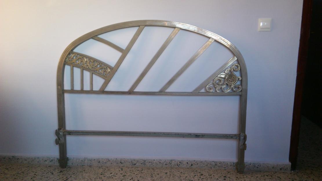 Cama niquelada de 1900