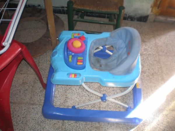 vendo andador de bebe   y carito