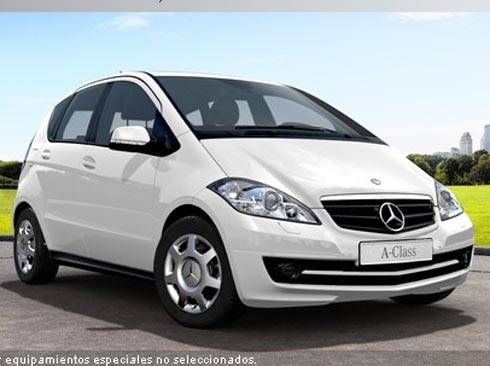 Mercedes Clase A 180CDI 109 CV Exclusive Edition.Automático. Blanco. Nuevo.Nacional .