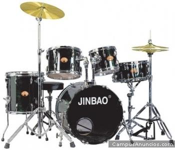 Se vende bateria jinbao en perfecto estado , completa , en color negro.