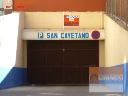 Plaza de aparcamiento - C/ San Cayetano