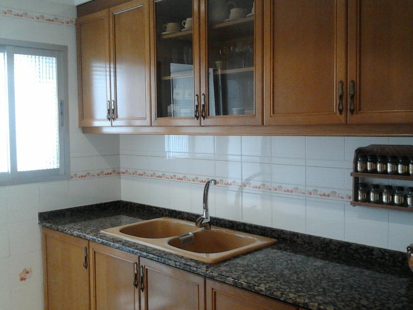 Se vende acogedor y luminoso piso en Valencia capital