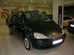 Venta de coche Ford Galaxy 2.3 16v. Trend '04 en Valencia