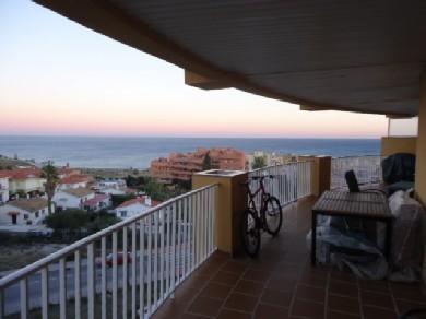 Apartamento con 2 dormitorios se vende en Fuengirola, Costa del Sol