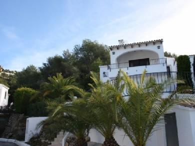 Chalet con 2 dormitorios se vende en Moraira, Costa Blanca