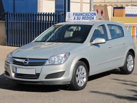 Opel Astra 17 CDTI ENJOY en Sevilla