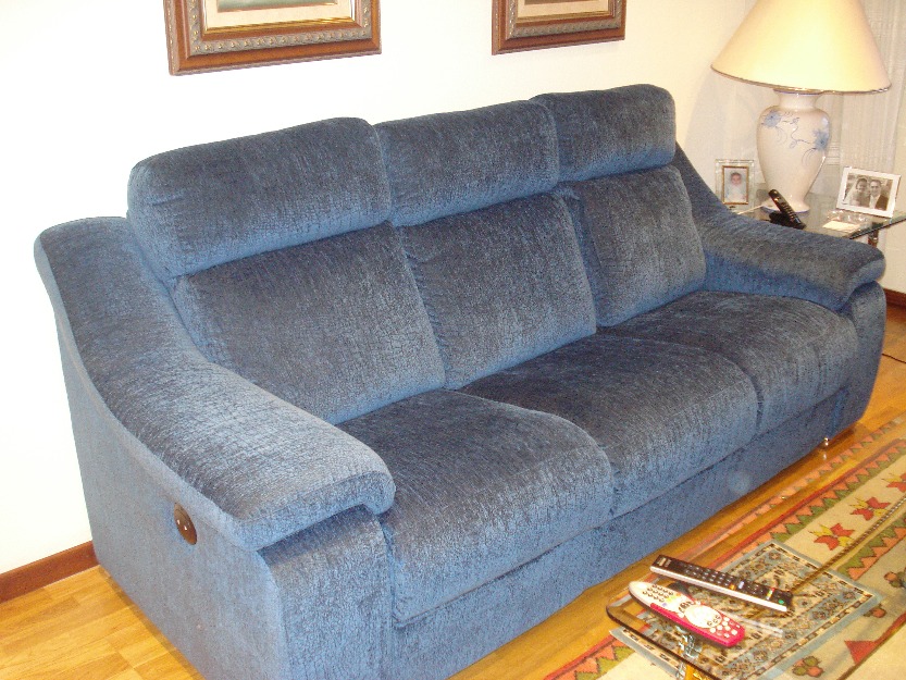sofa 3 plazas electrico nuevo con 4 meses sin uso