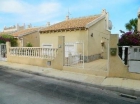 Chalet con 3 dormitorios se vende en Villamartin, Costa Blanca - mejor precio | unprecio.es