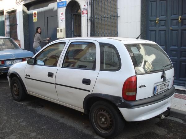 VENDO OPEL CORSA