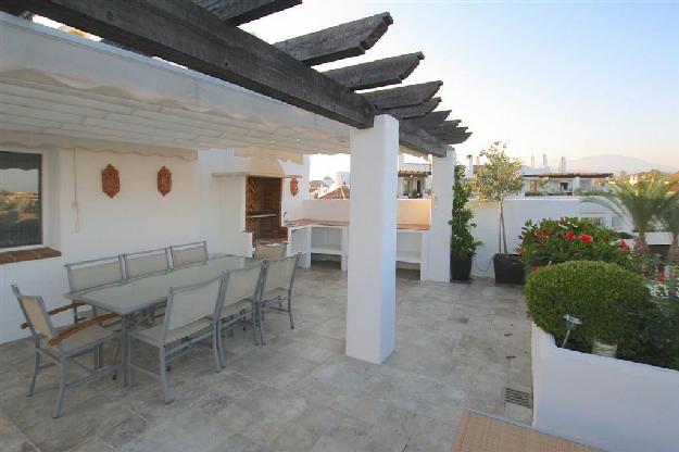 Áticos a la venta en Puerto Banús Costa del Sol