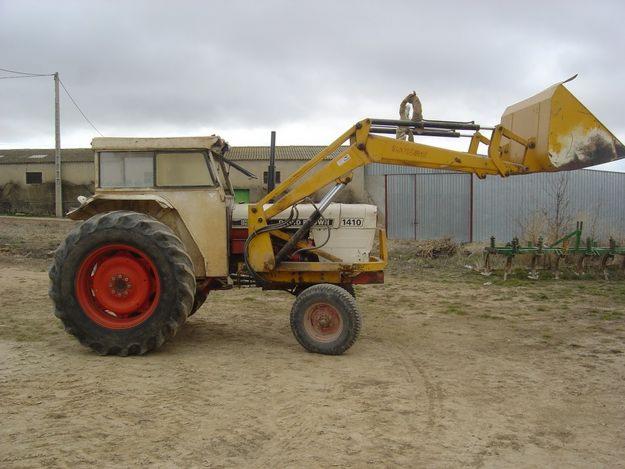 OFERTA-TRACTOR CON PALA DAVID BROWM 1410- EN MUY BUEN ESTADO-CAÑAVERUELAS-CUENCA