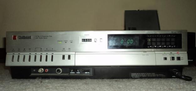 *GANGA* Video cassette National NV-7000 para piezas - Años 80
