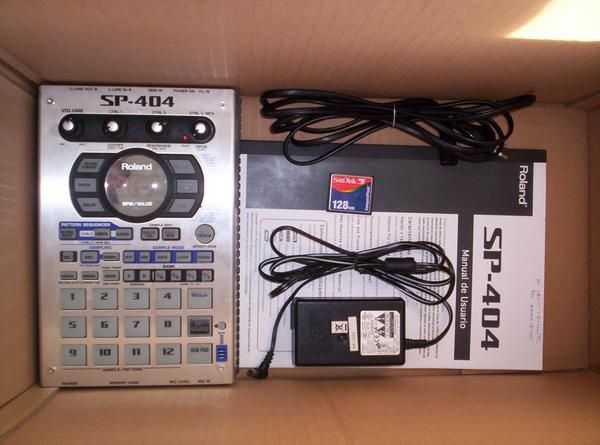 vendo roland sp-404