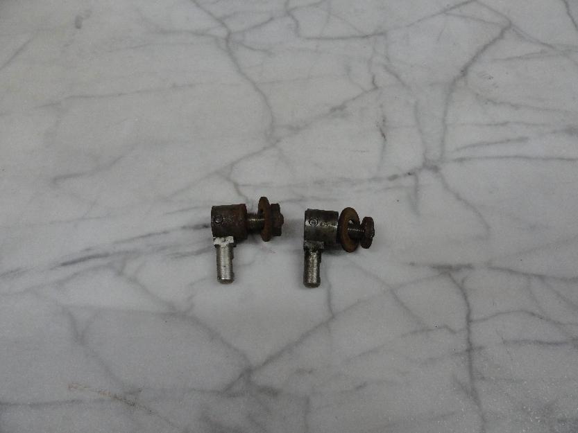 Bisagras de máquina de coser