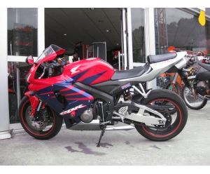 HONDA CBR 600 RR
