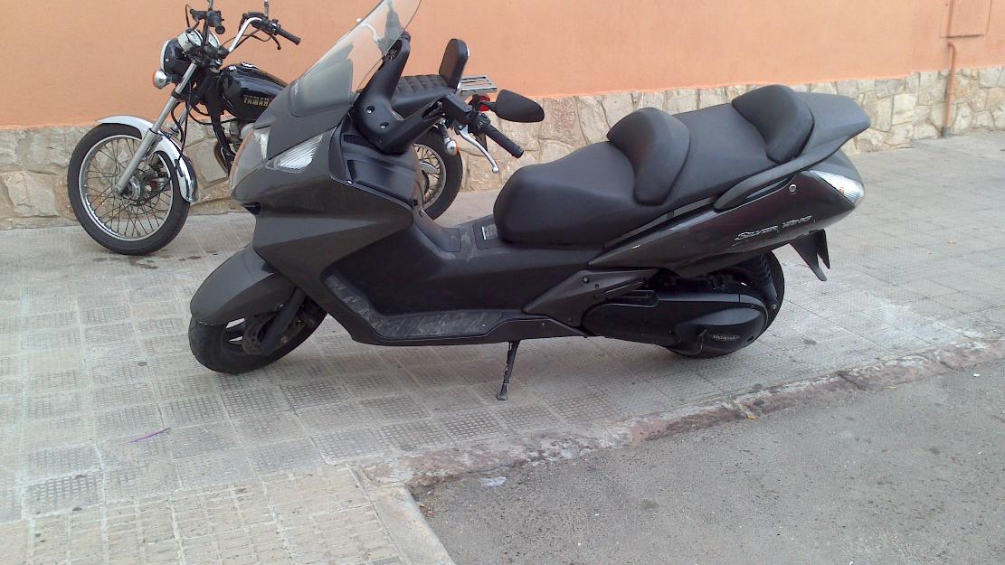 Honda silverwing 400