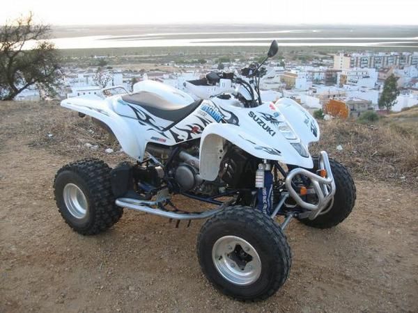 QUAD SUZUKI LTZ 400