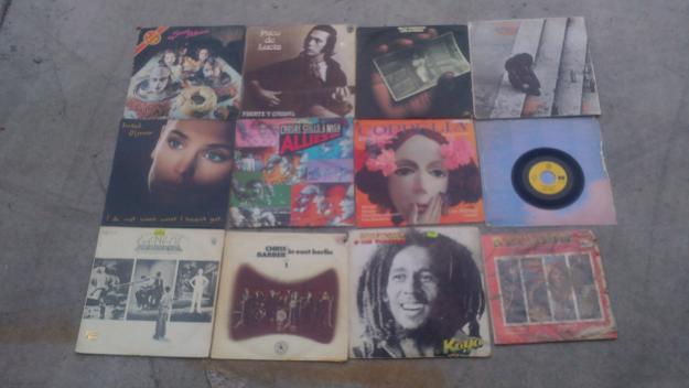 Vendo lote 64 vinilos