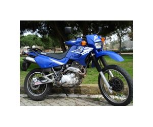 YAMAHA XT 600