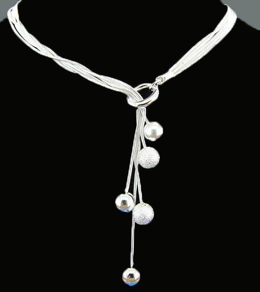 Collar enchapado en plata