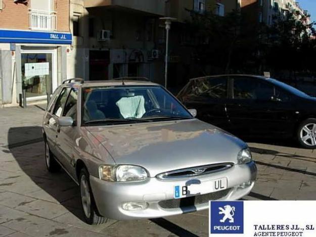 Venta de Ford ESCORT ATLANTA NOMADE '98 en Barcelona