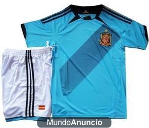 Inclusión simultánea -Ninos España Azul equipacion 2012-2013