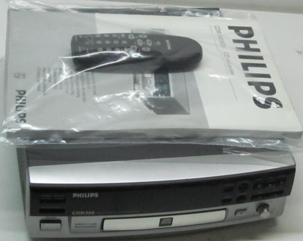 grabador PHILIPS CDR 560