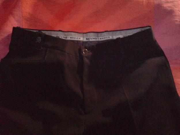 VENDO PANTALON DE TRAJE DE MUCHACHO