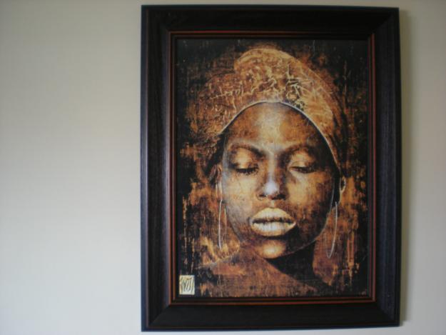 PARTICULAR VENDO CUADROS AFRICANOS Y ESPEJO