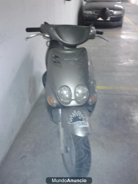 SE VENDE YAMAHA NEOX