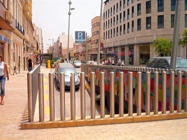 VENDO PLAZA DE GARAJE EN PARKING OBISPO ORBERÁ