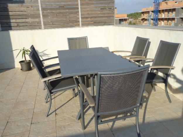 Conjunto terraza mesa + 6 sillas + sombrilla