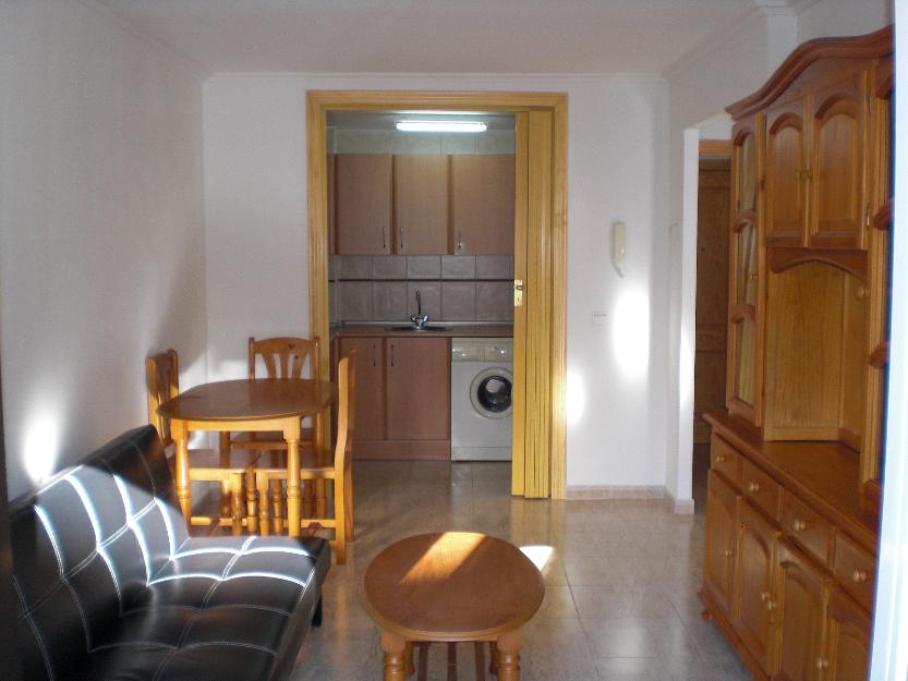 Apartamento 1 dormitorio céntrico, todos los gastos incluídos excepto luz