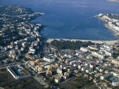 Apartamento con 3 dormitorios se vende en Santa Ponca