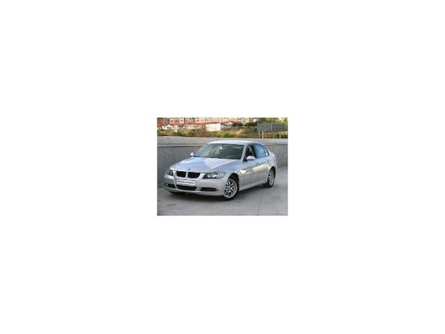 BMW SERIE 3 320D BERLINA