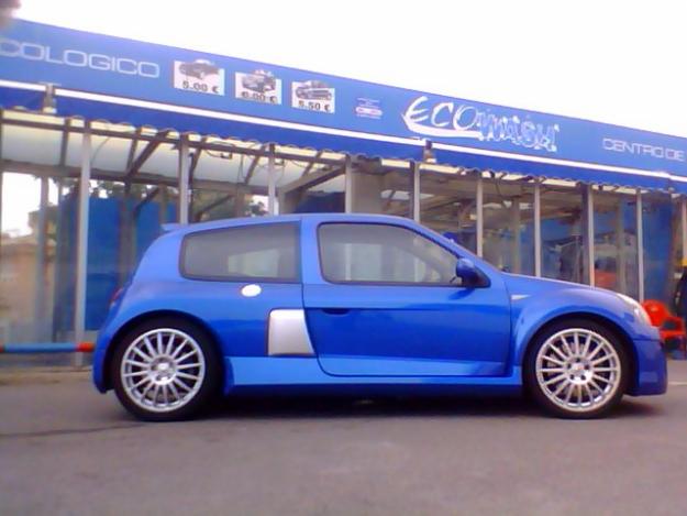 Clio V6 Sport, V6, 280cv 3.0
