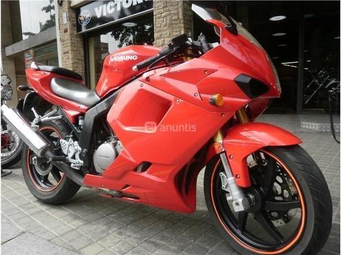 HYOSUNG GT 125R COMET