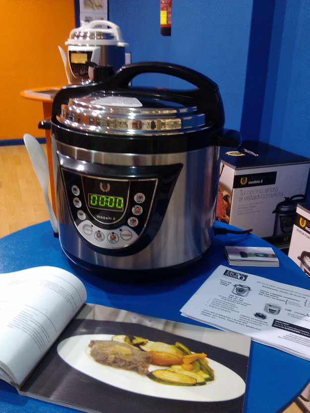 OLLA GM-D 6 Y 10 litros, electrica programable