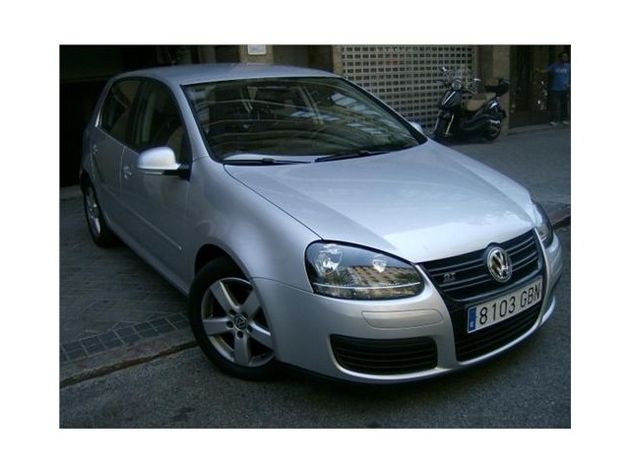 PEUGEOT 4007 2.2HDI Premium
