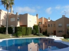 Adosado con 2 dormitorios se vende en Estepona, Costa del Sol - mejor precio | unprecio.es