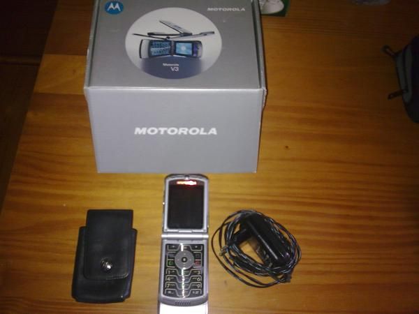 MOTOROLA V3