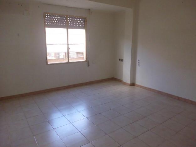 Piso en Aspe