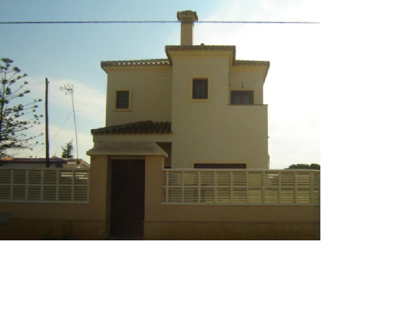 Chalet cuatro dormitorios promocion primeras calidades