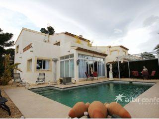 Chalet en venta en Nucia (la), Alicante (Costa Blanca)