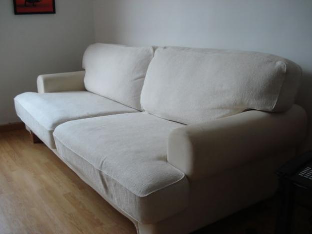 SOFA NUEVO 3 PLAZAS DEL IKEA