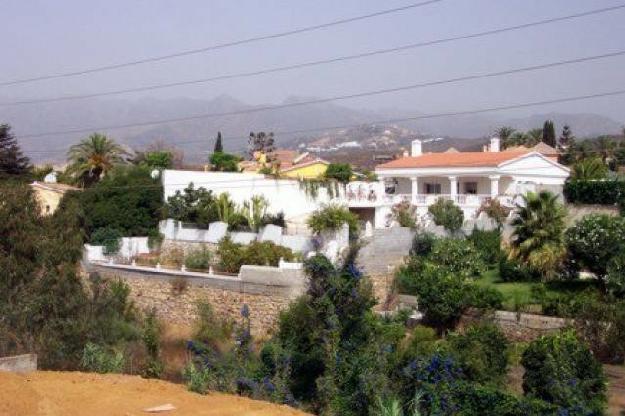 Villas a la venta en El Rosario Costa del Sol