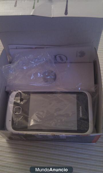 Huawei G7010 con su caja original y accesorios
