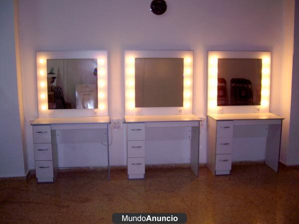 TOCADOR PROFESIONAL CON ILUMINACION